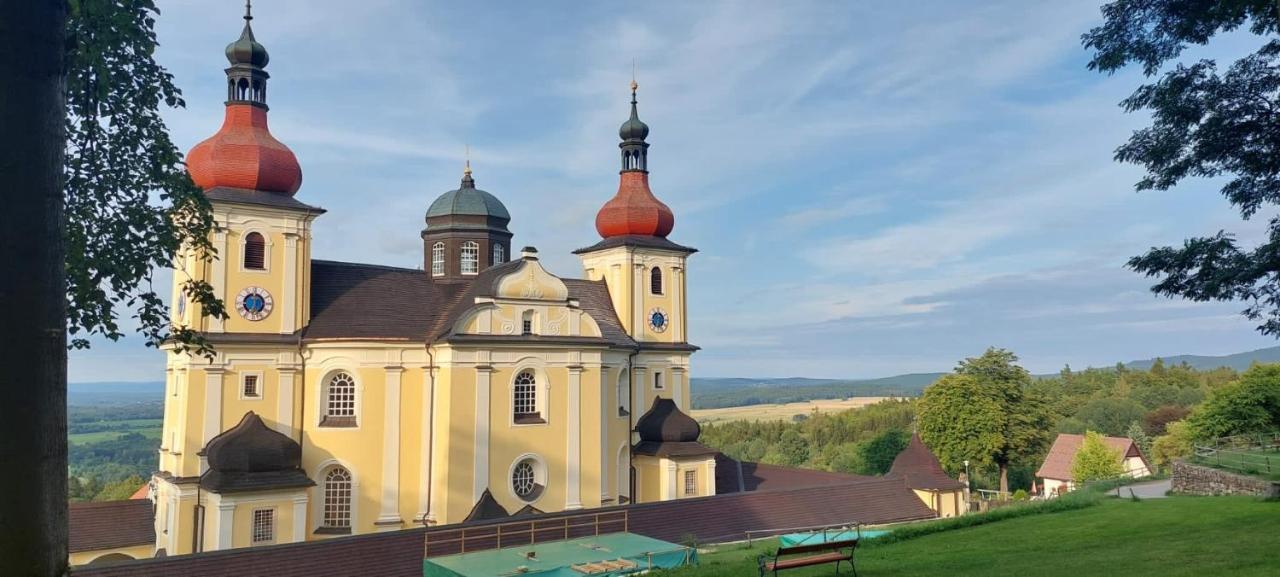 Apartman Novohradky 22 Benesov nad Cernou Exterior foto